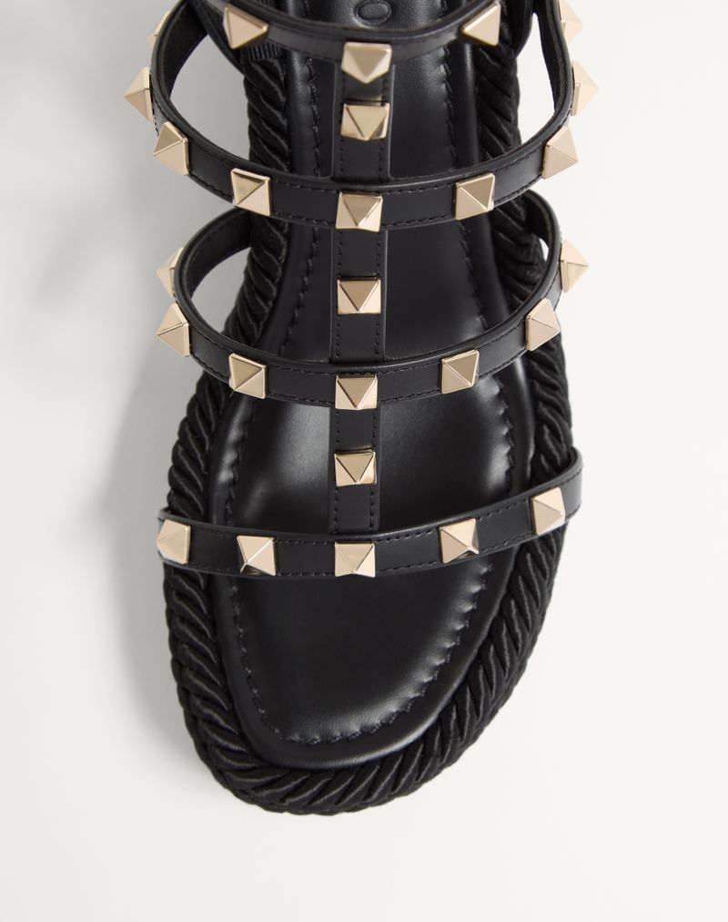 Rockstud kilehæl med 95 mm kalveskindsremme