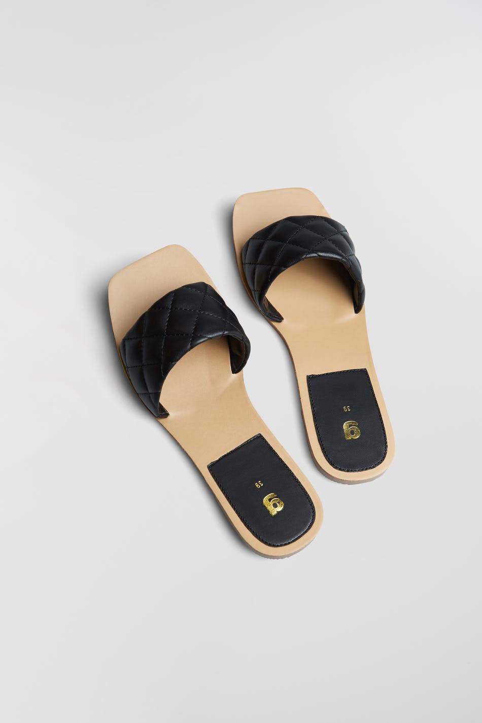 Alara sandals