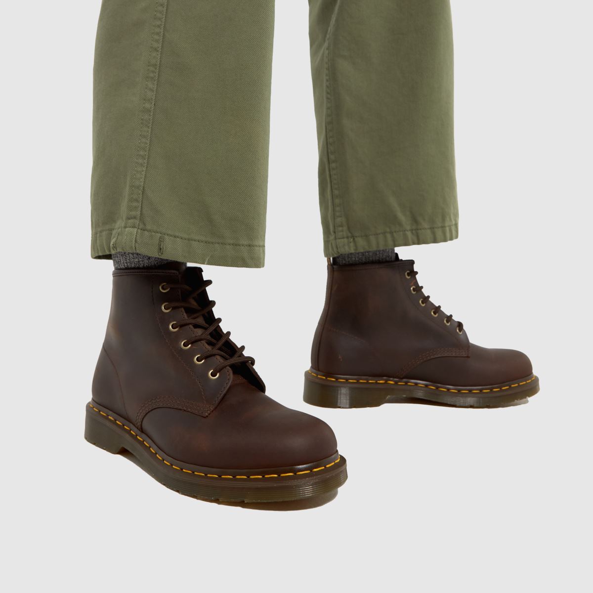 Dr Martens 101 stövlar i mörkbrun