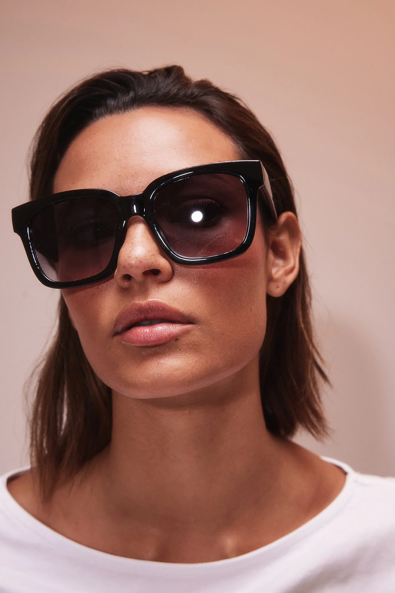 Große runde recycelte Sonnenbrille