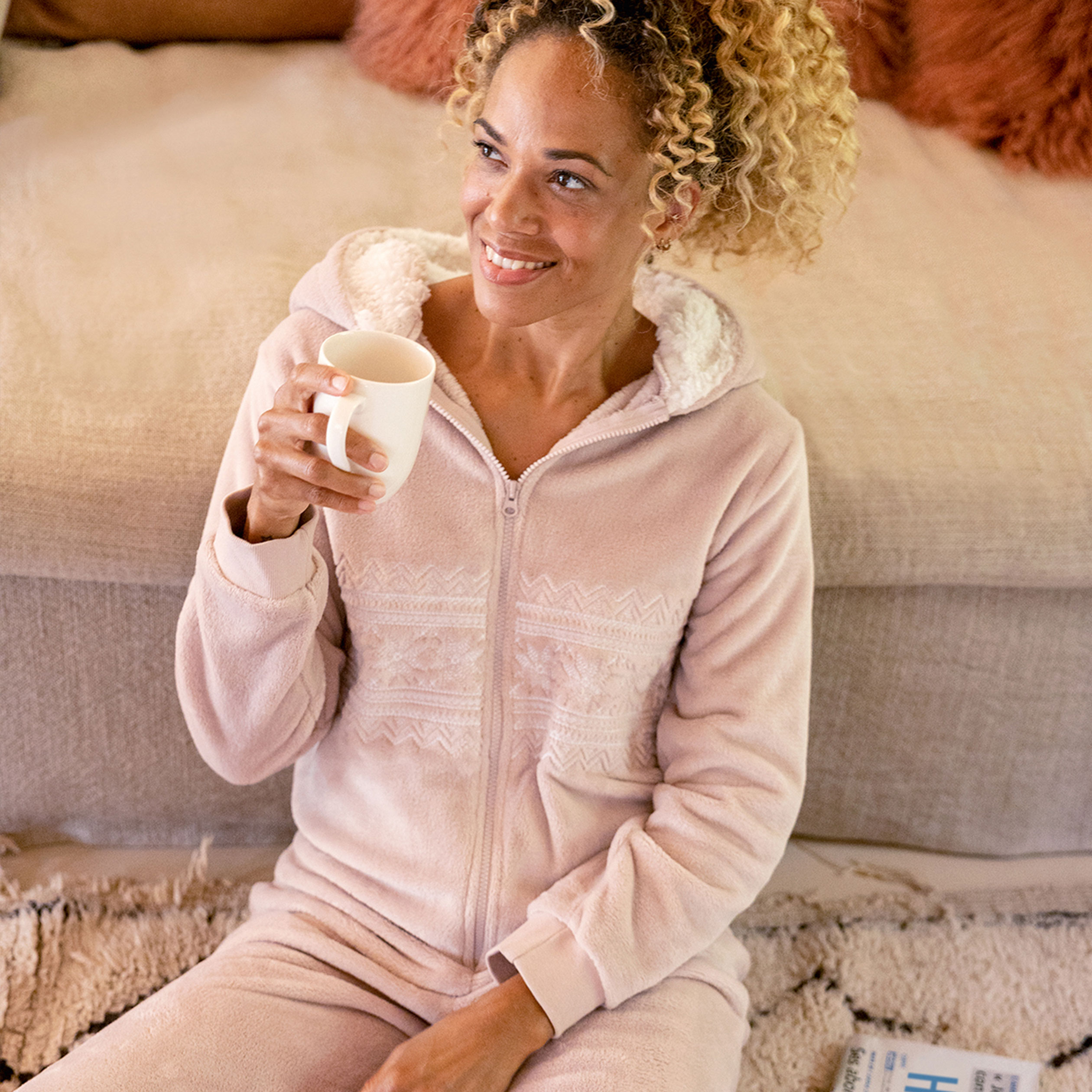 Combinaison pyjama à capuche rose clair femme | La Halle