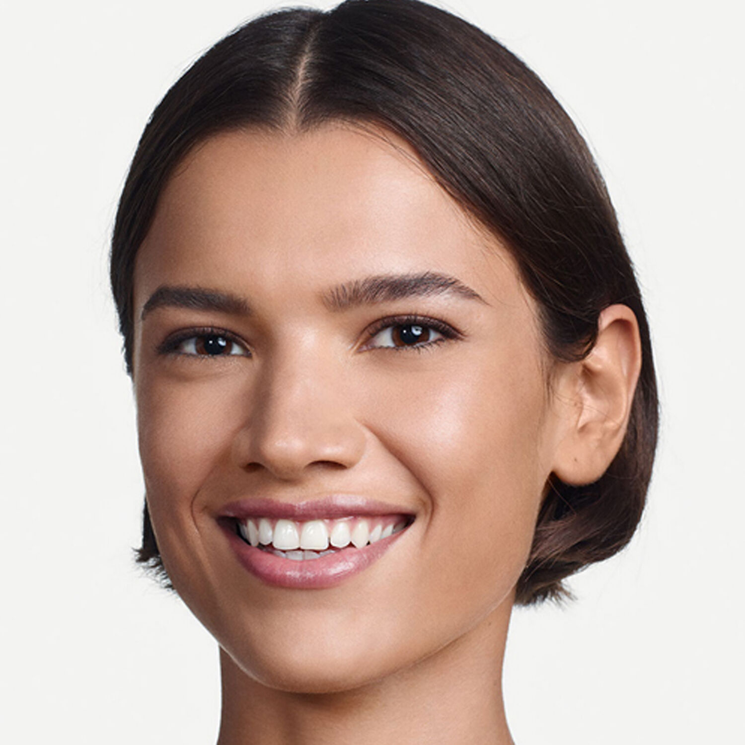 Clinique Even Better Glow SPF15 Fond de Teint Révélateur d'Eclat