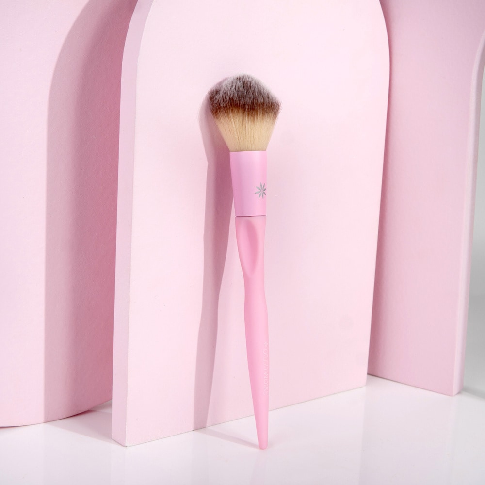 Brushworks Pinceau Poudre HD Rose Pinceau