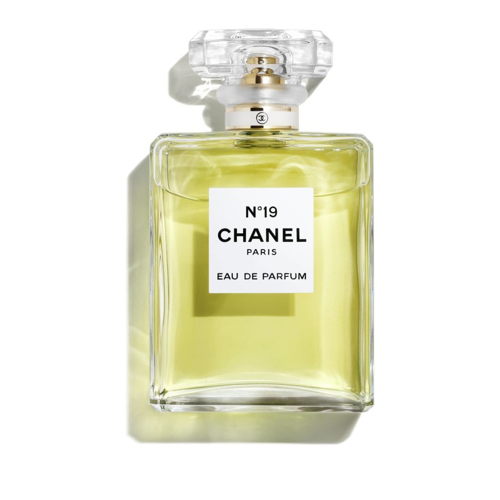 CHANEL N°19 EAU DE PARFUM