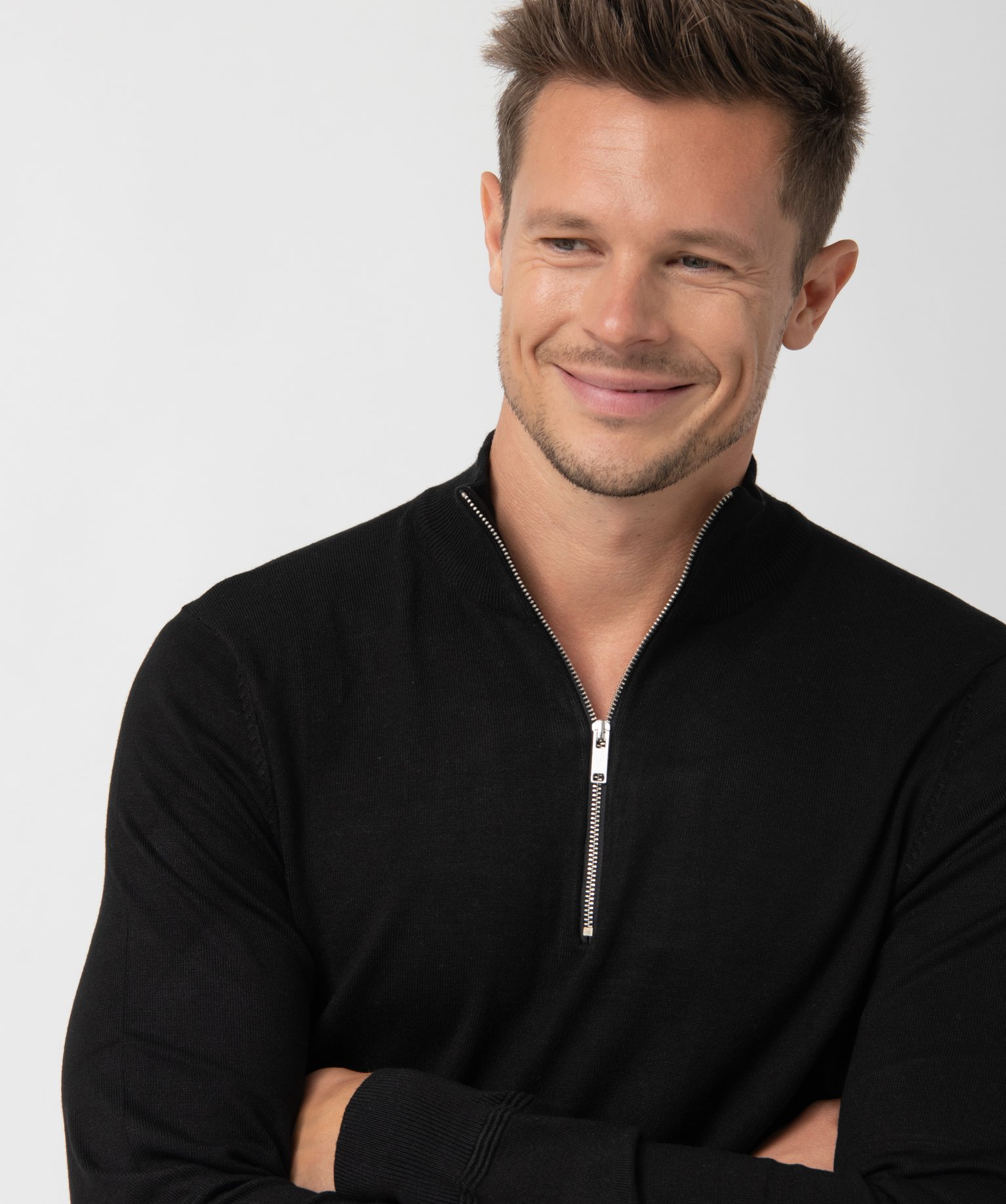Pull homme en maille fine avec col camionneur noir | GEMO