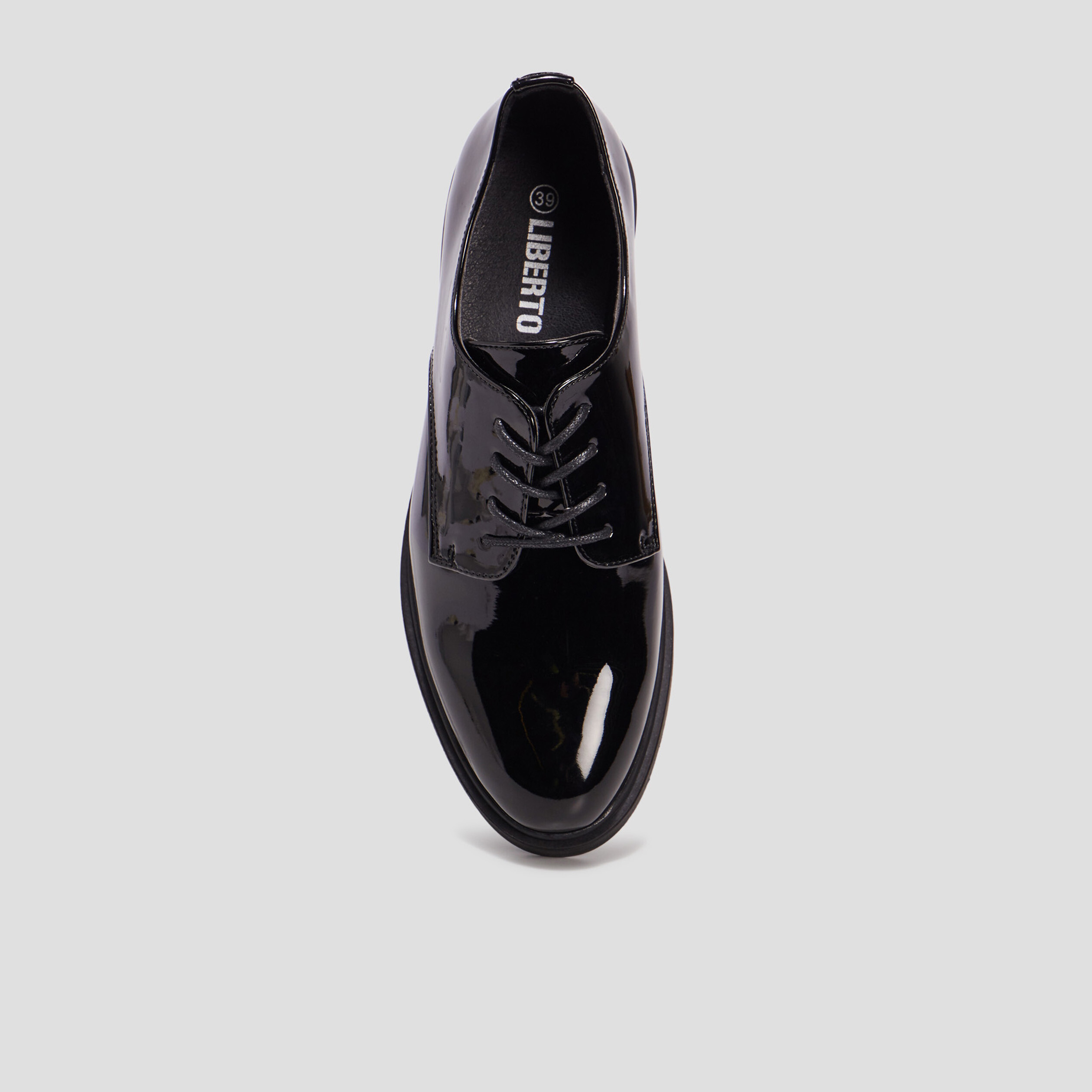 Derbies à lacets vernies Liberto noir femme | La Halle