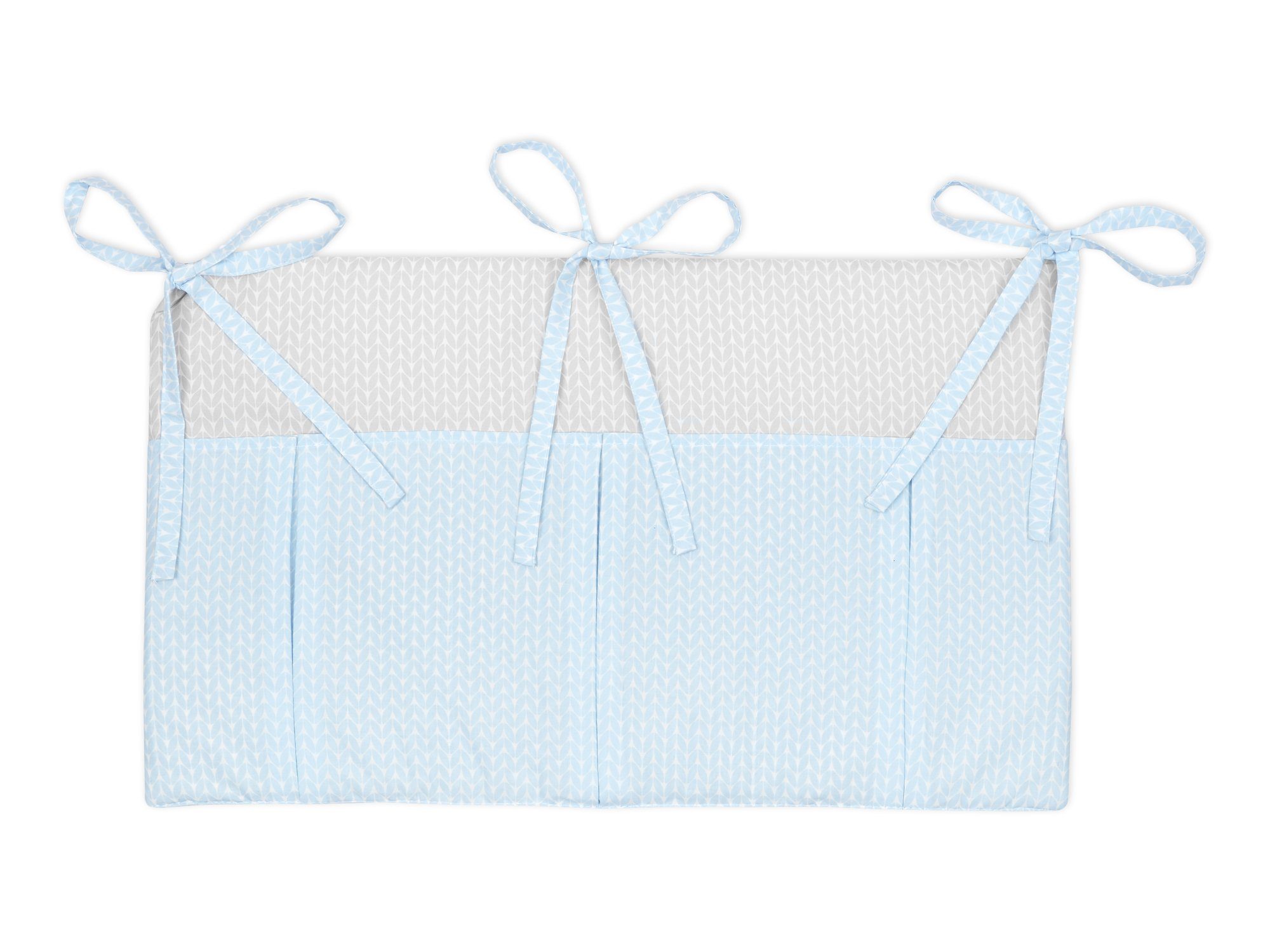 KraftKids Betttasche kleine Blätter hellblau auf Weiß, mit drei Fächern, innen mit Polyestervlies versteift