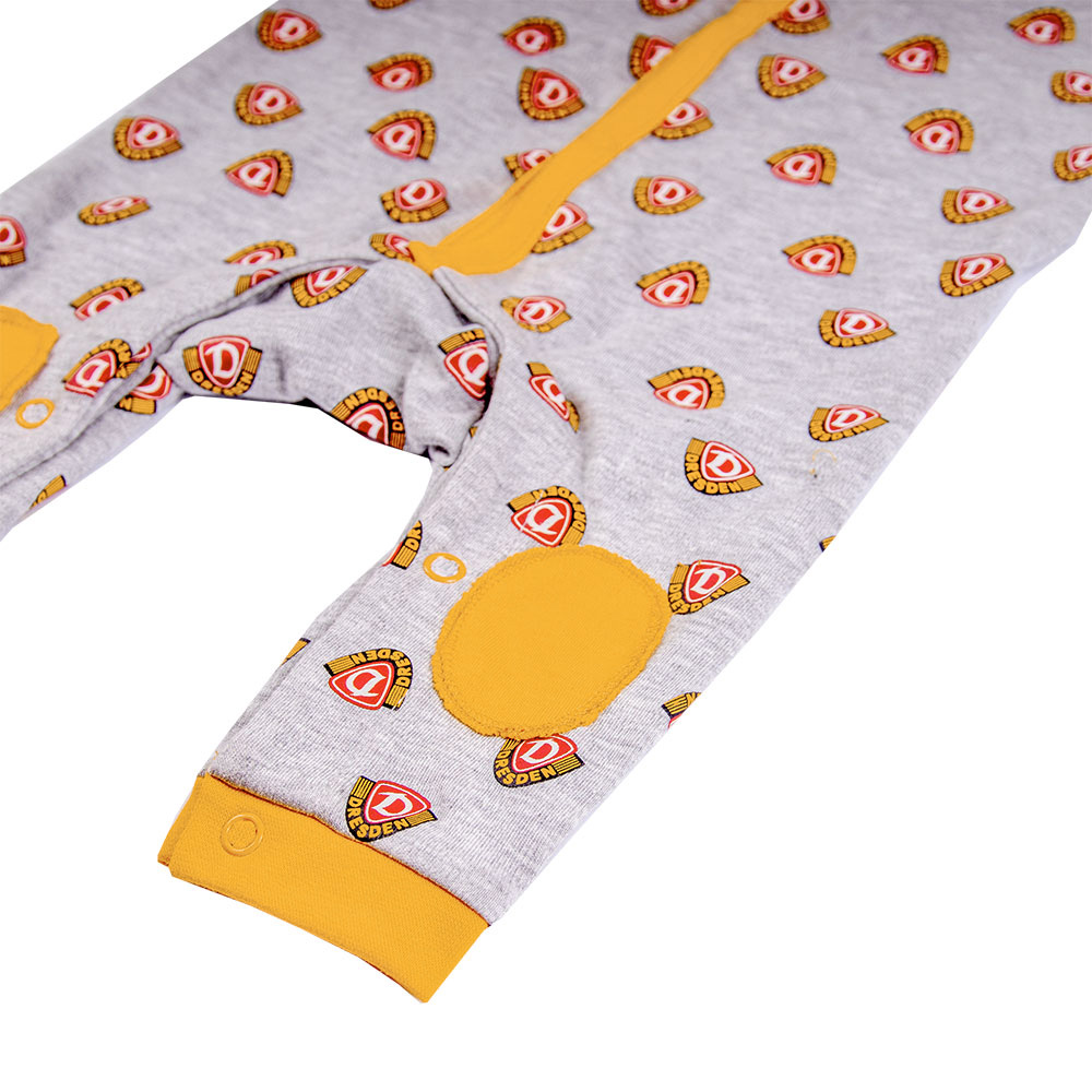 Baby Pyjama LOGO Muster