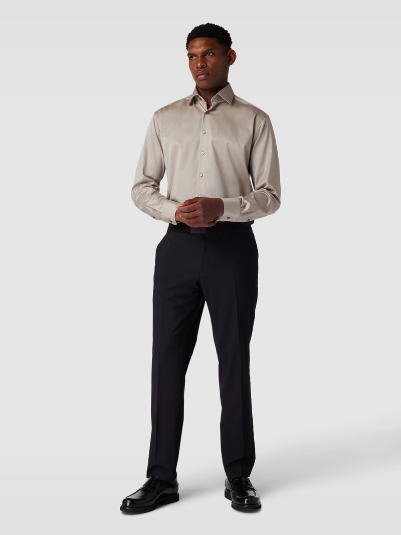 Modern Fit Premium Shirt mit Kentkragen in sand