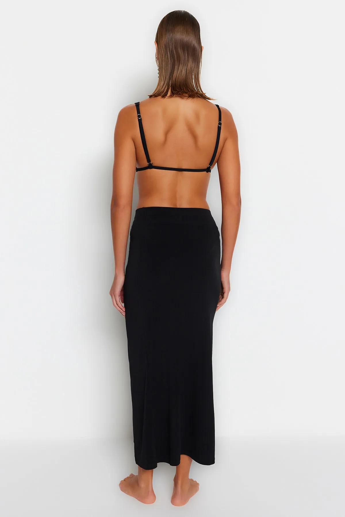 Trendyol Collection  Schwarzer, taillierter, gewebter Maxi-Schlitzrock TBESS23ET00021