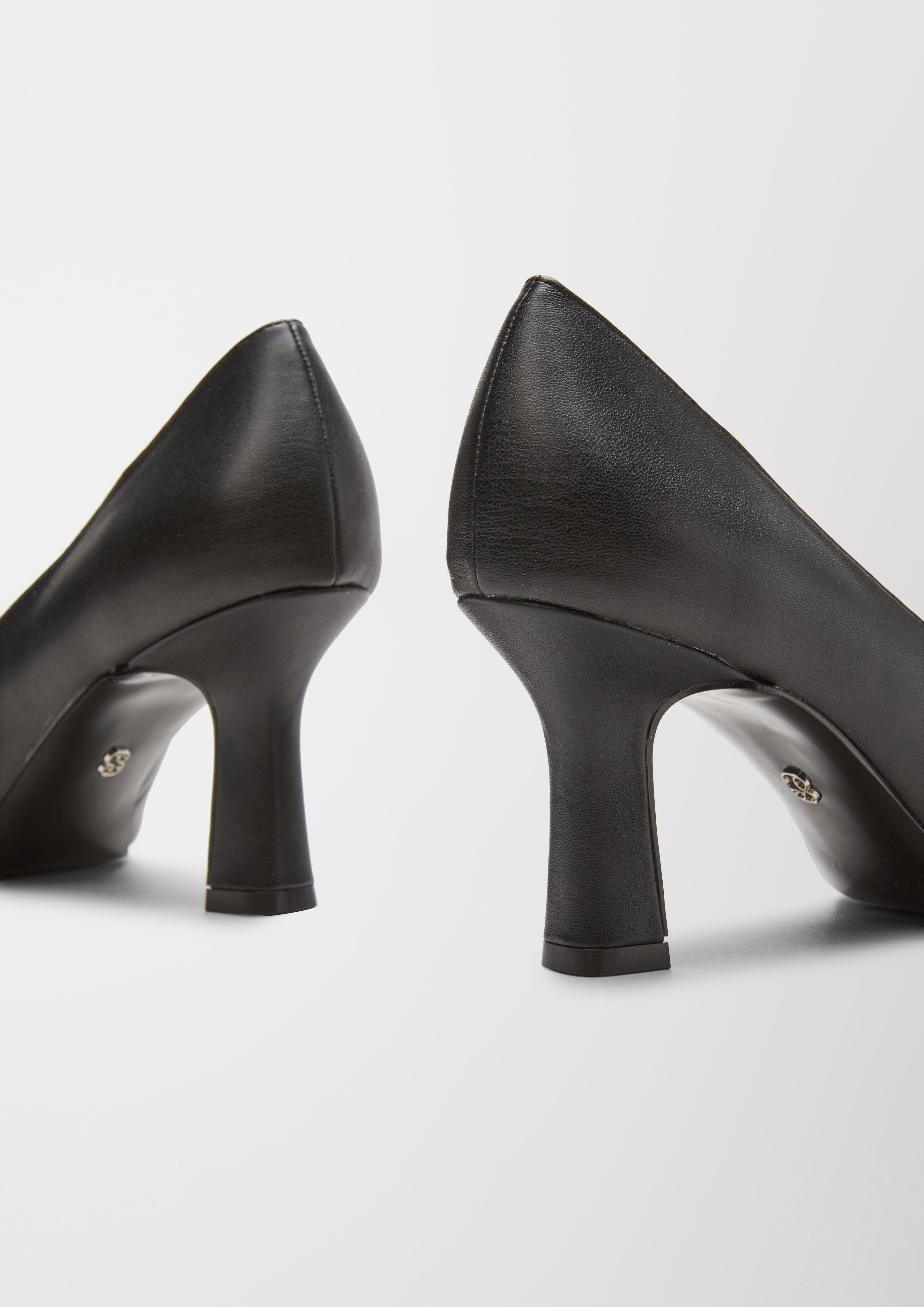 Pumps in Glattleder-Optik  1235035-001