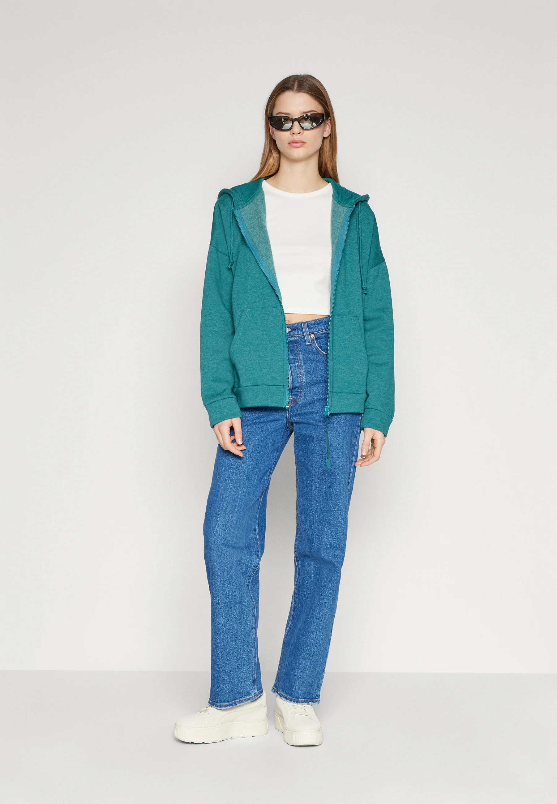 Even&Odd CHAQUETA BÁSICA OVERTamañoD CON CAPUCHA Y CREMALLERA ADAPTABLE - Sudadera con cremallera