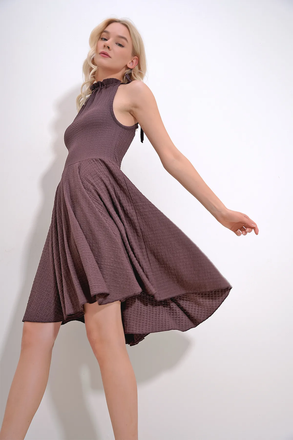 Trend Alaçatı Stili  Kleid - Braun - A-Linie
