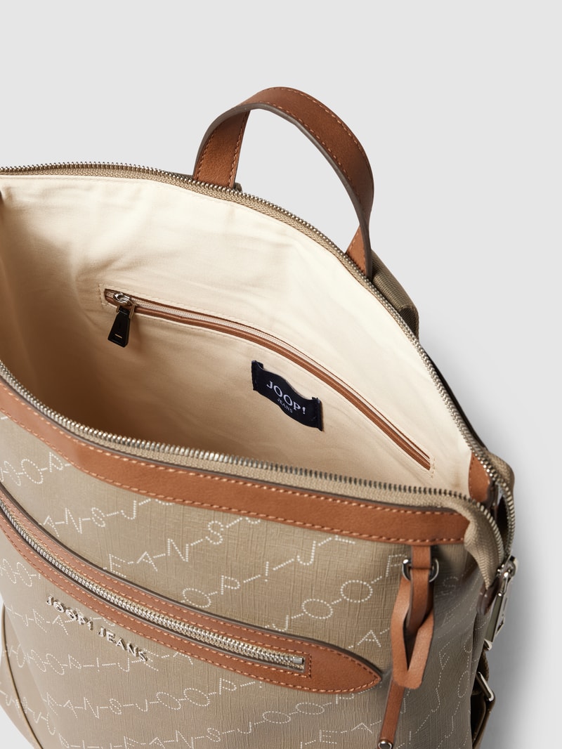 Rucksack mit verstellbaren Schulterriemen Modell 'elva' in taupe