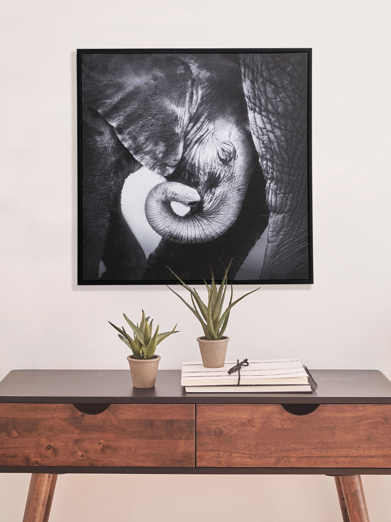 Elephant Baby Leinwand-Druck-gerahmt, Schwarz