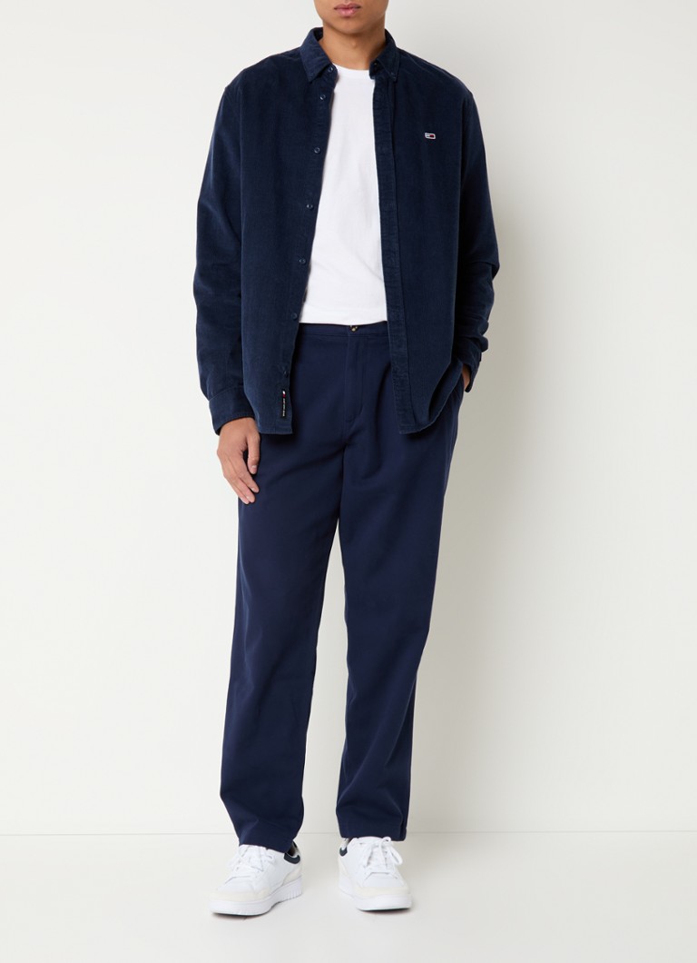 Pantaloni chino Tommy Hilfiger Greenwich, croială lejeră, cu buzunare laterale.