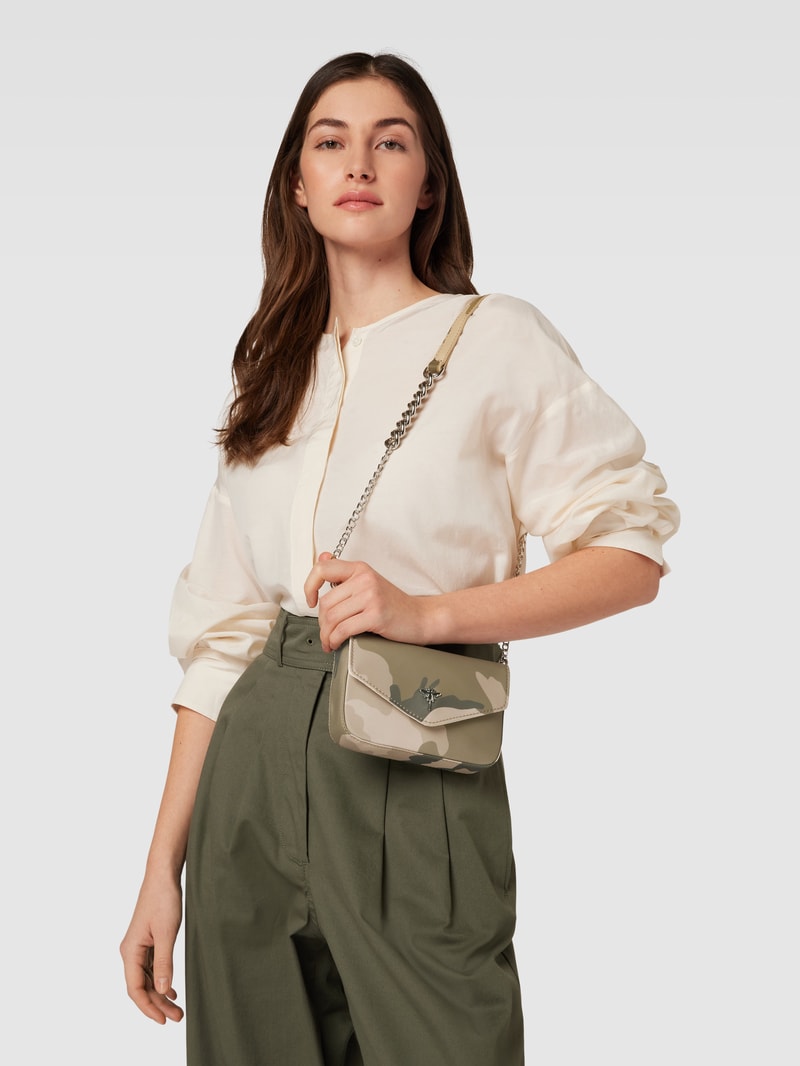 Micro Bag mit Camouflage-Muster in olivgrün