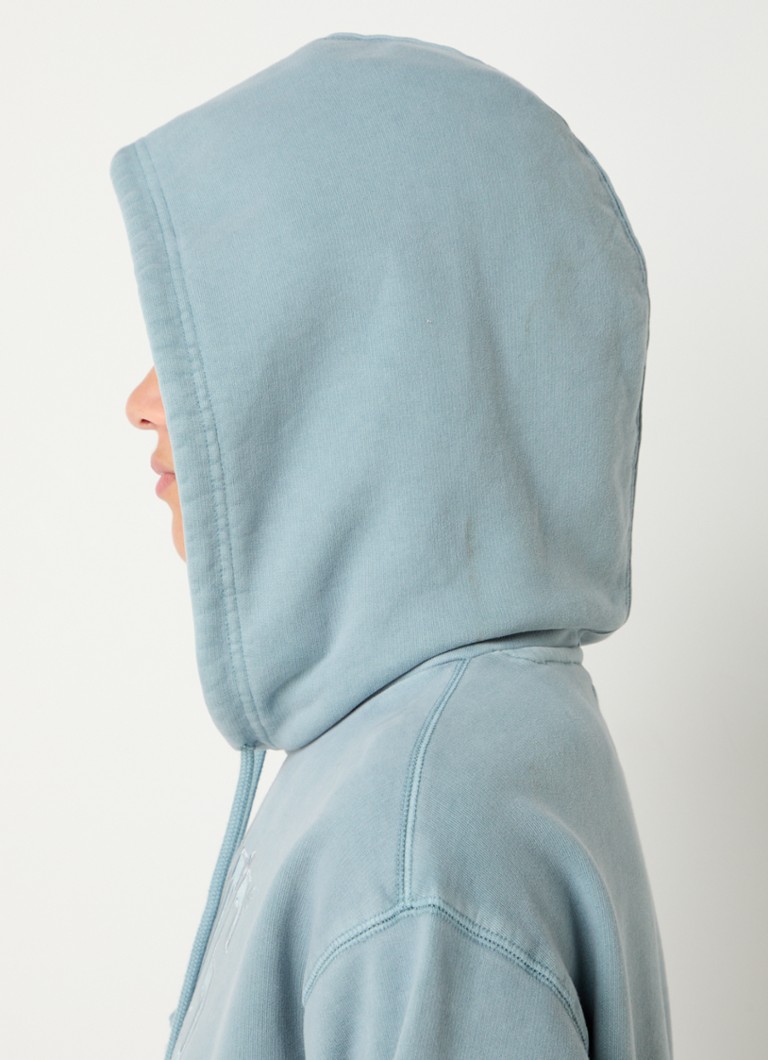 Levi's-huppari kengurutaskulla ja logobrodeerauksella