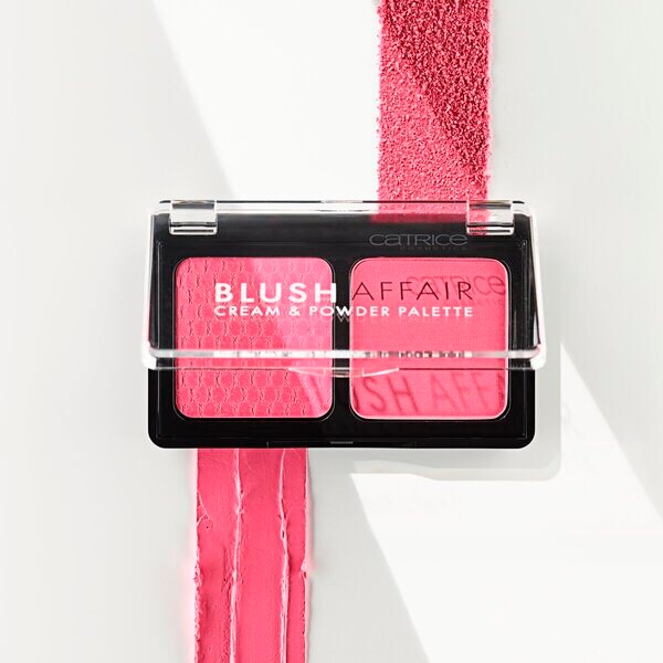 Catrice Blush Affair pirosító paletta 020 Pleasing Pink krém és púder paletta 6g