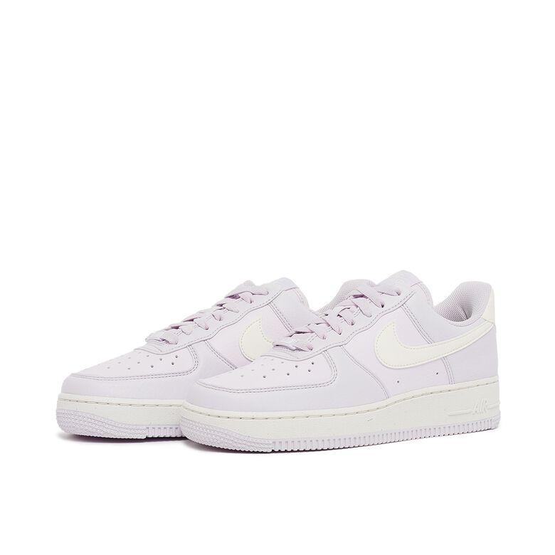 NIKE Wmns Air Force 1 '07 