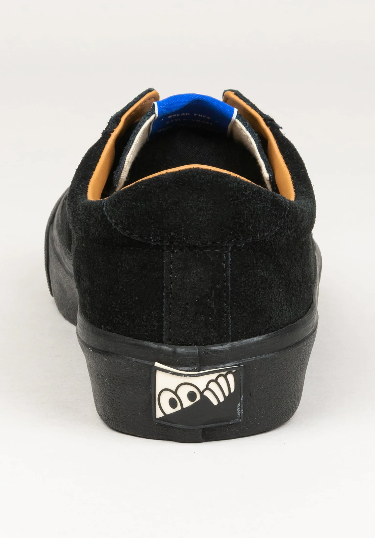 VM001 Suede Low