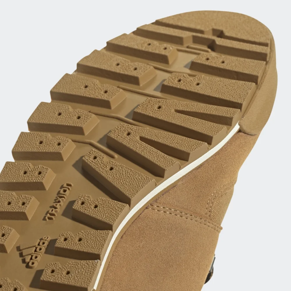 adidas Snowpitch COLD.RDY FV7960 / braun