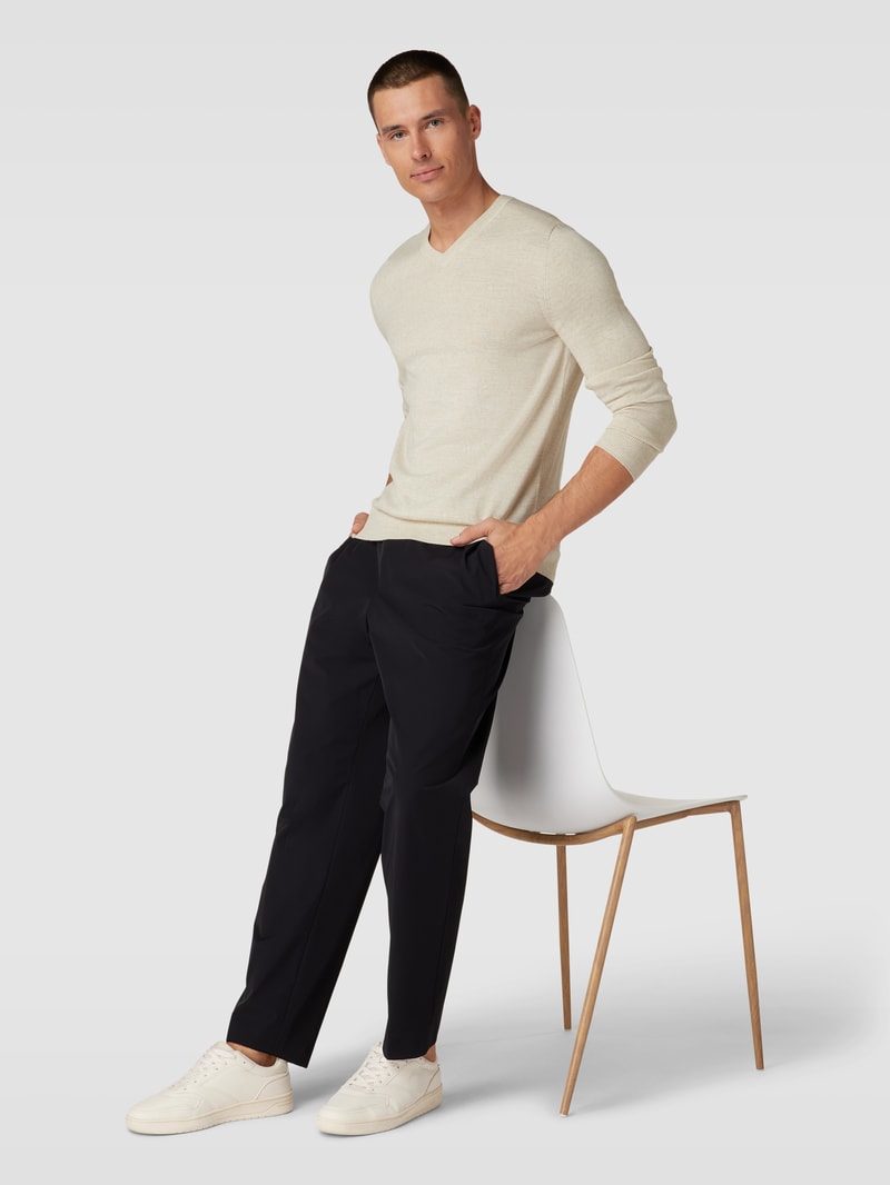 Strickpullover in ecru meliert