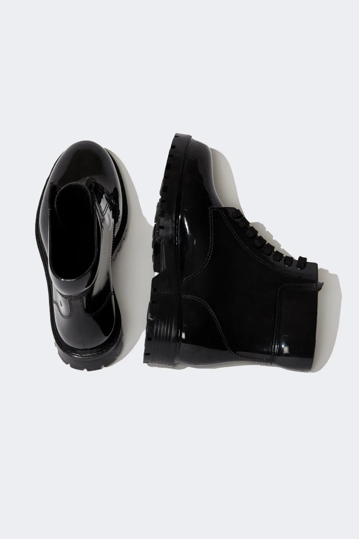 DeFacto  Damen-Winterstiefel aus Kunstleder mit dicker Sohle