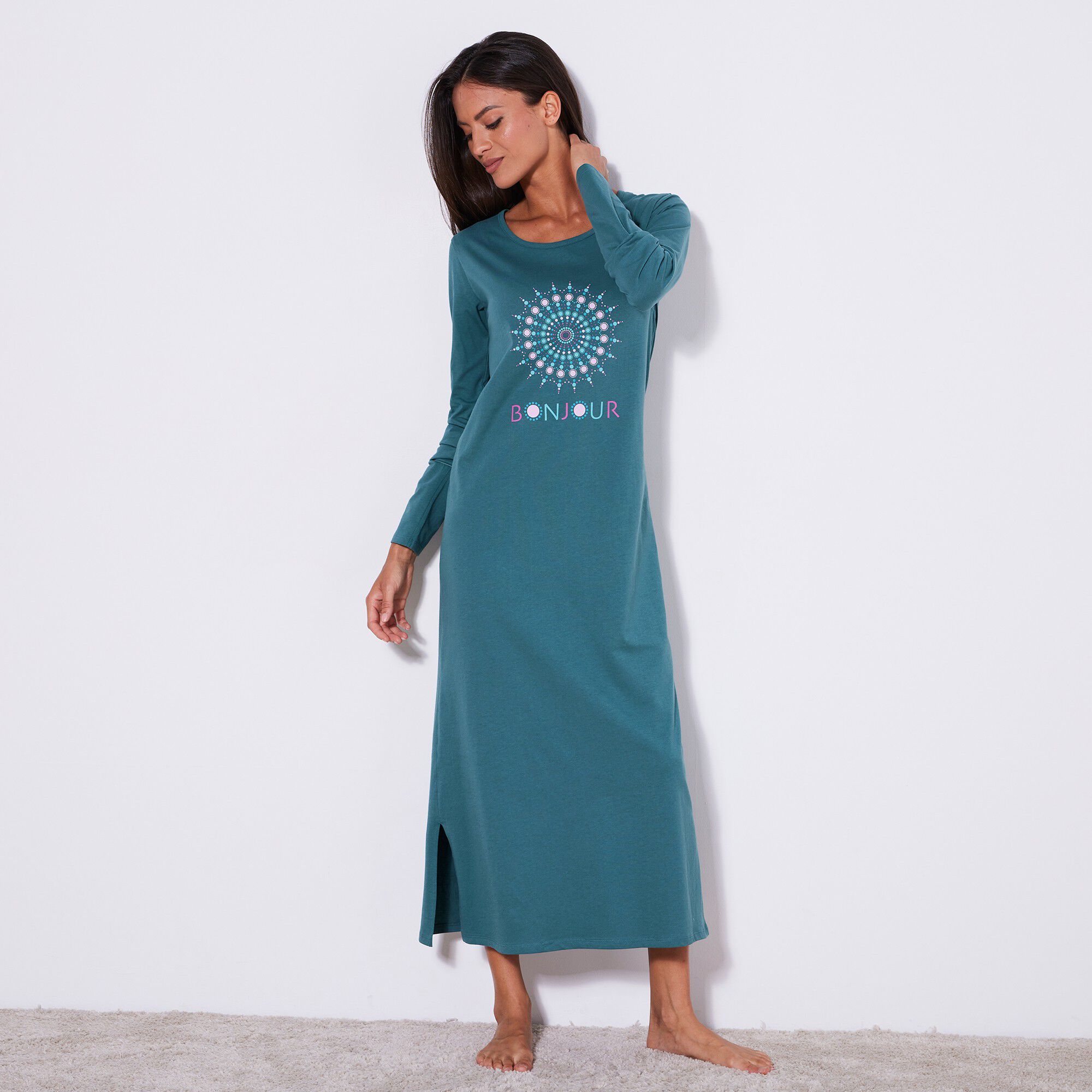 Chemise de nuit longue manches longues imprimée « bonjour »