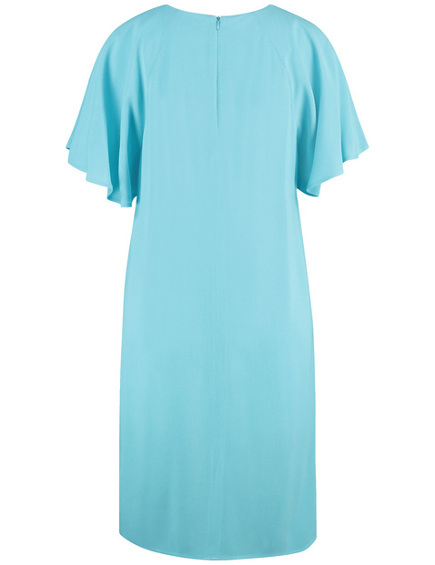 Fließendes Kleid mit Flügelärmeln