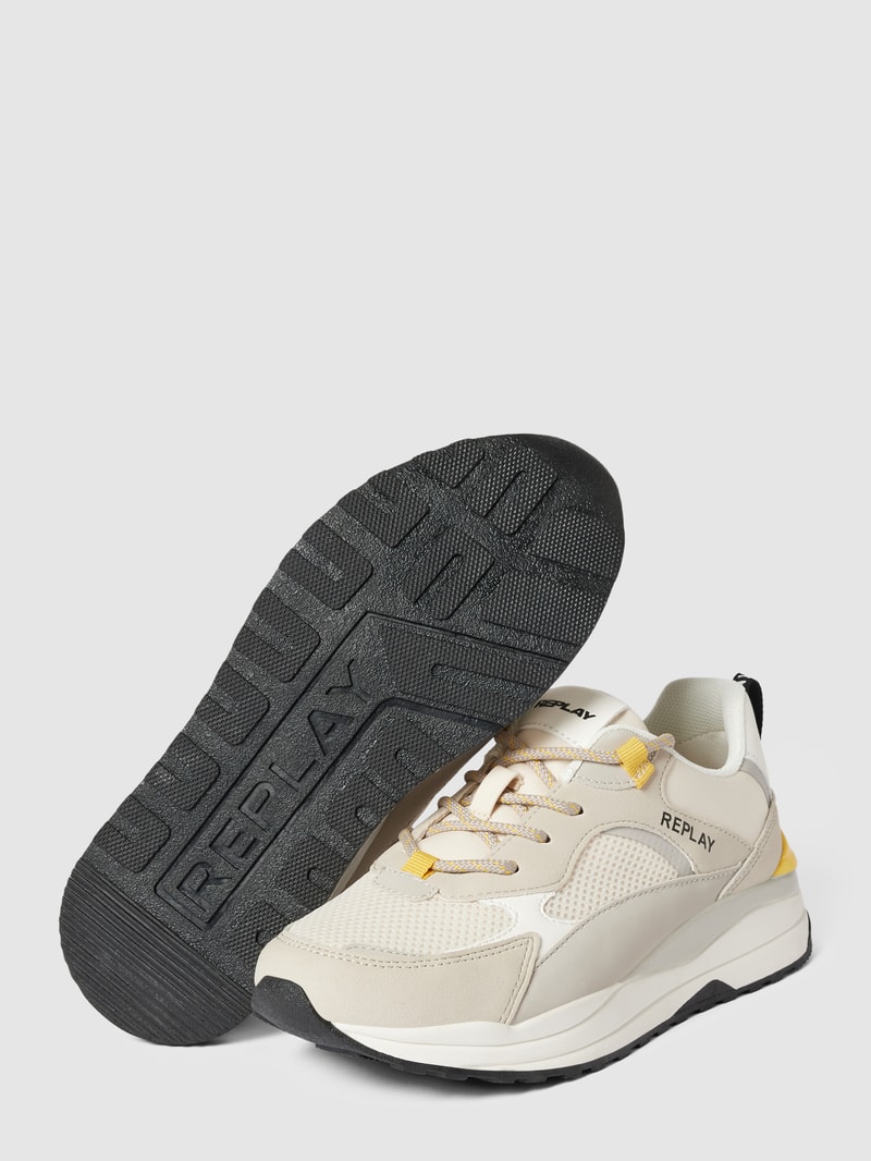 Sneaker mit Schnürverschluss in beige