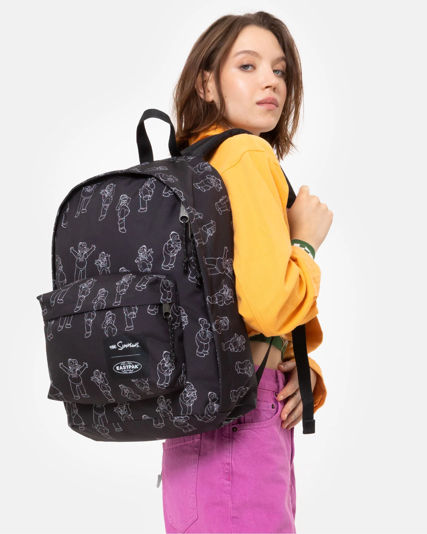 Zaino Eastpak poza biurem The Simpsons EK0007677A11