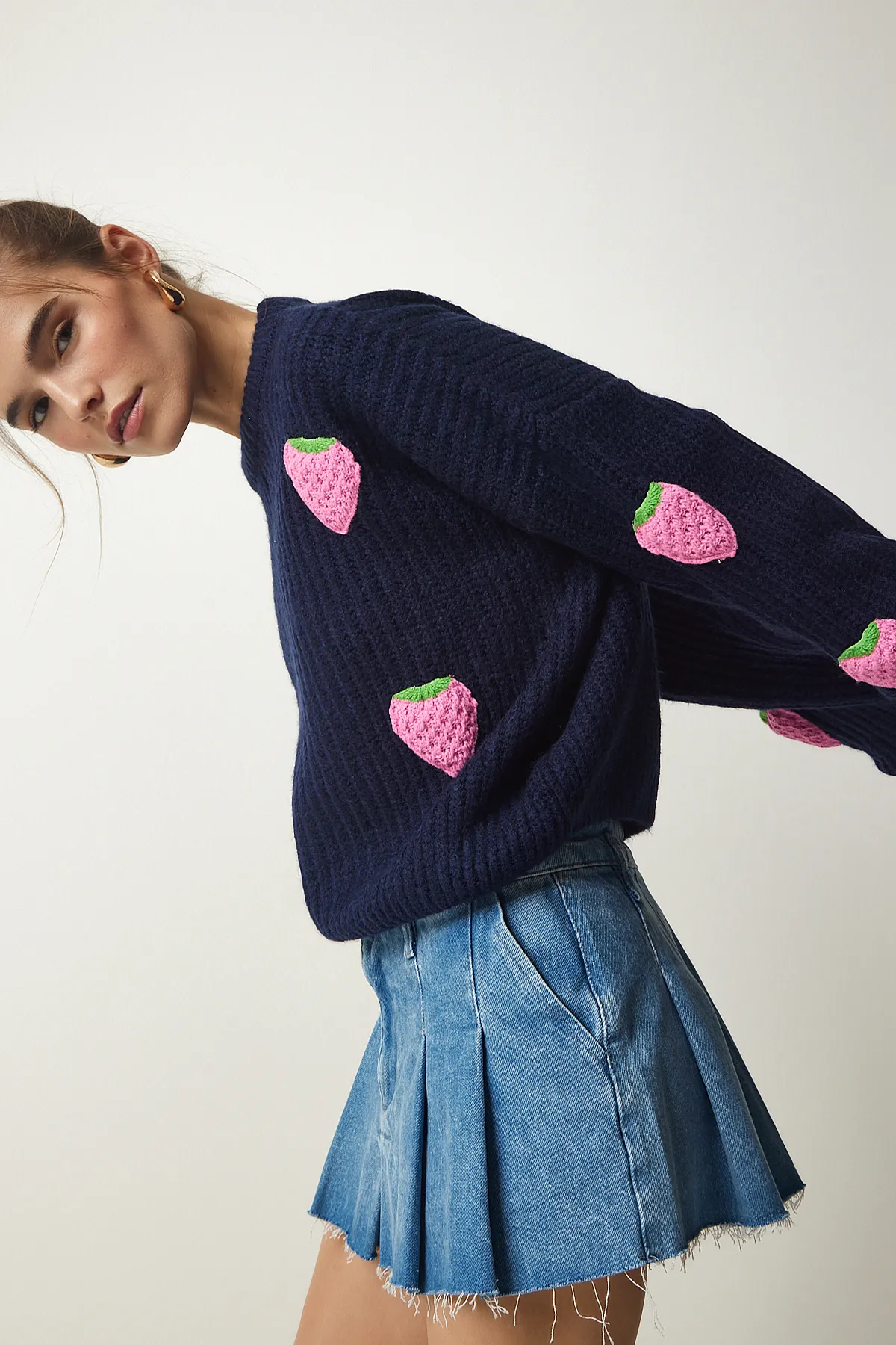 Happiness İstanbul  Marineblauer Strickpullover mit Erdbeerstruktur für Damen PF00022