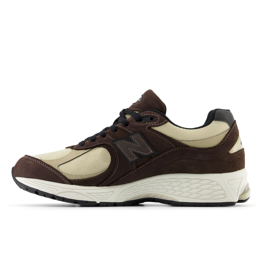 New Balance 2002R GORE TEX M2002RXQ / braun