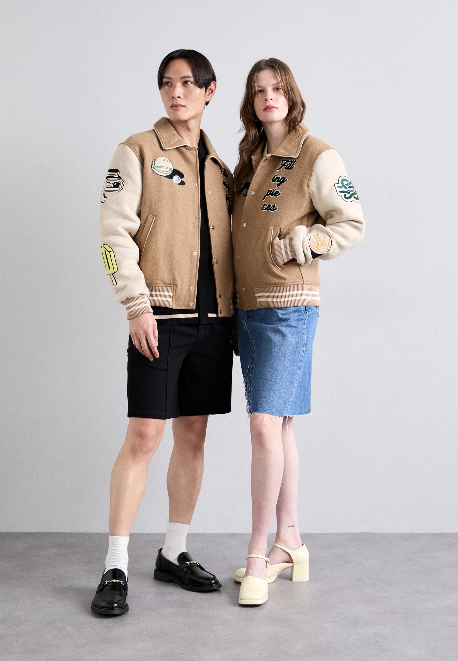 Relleno de piezas CHAQUETA UNIVERSITARIA PETANCA UNISEX - Chaqueta bomber