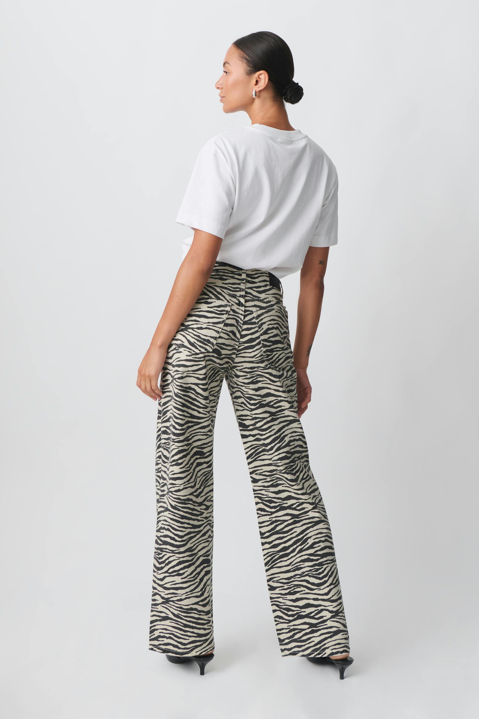 Zebra jeans