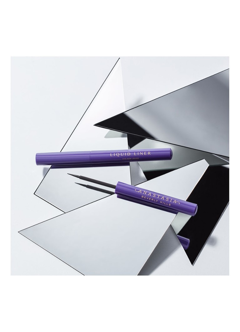 Anastasia Beverly Hills Black Liquid Liner - ūdensizturīgs šķidrais acu zīmulis