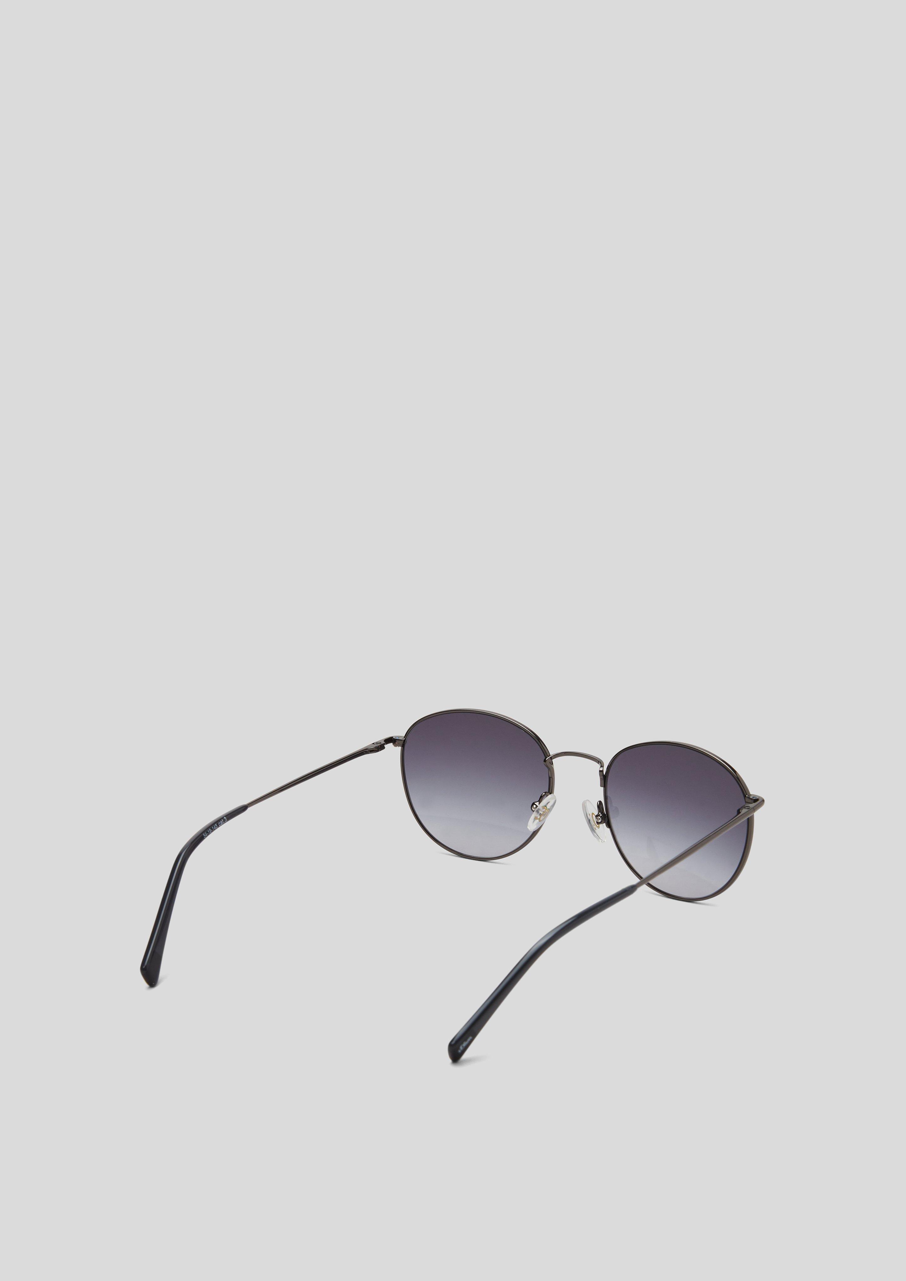 Sonnenbrille aus Edelstahl  143.120.141.98539-800