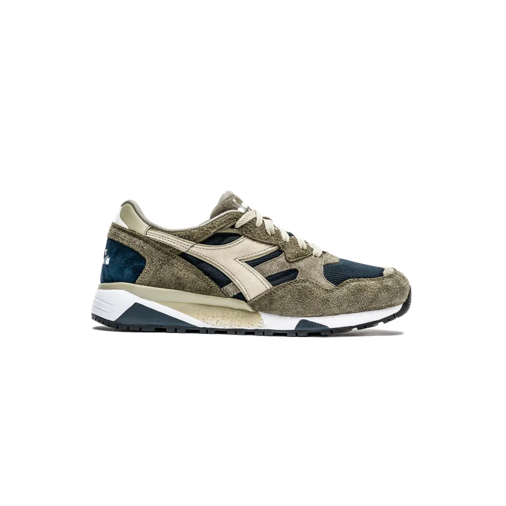Diadora N9002 WINTER 501.179719-C1676 / grün