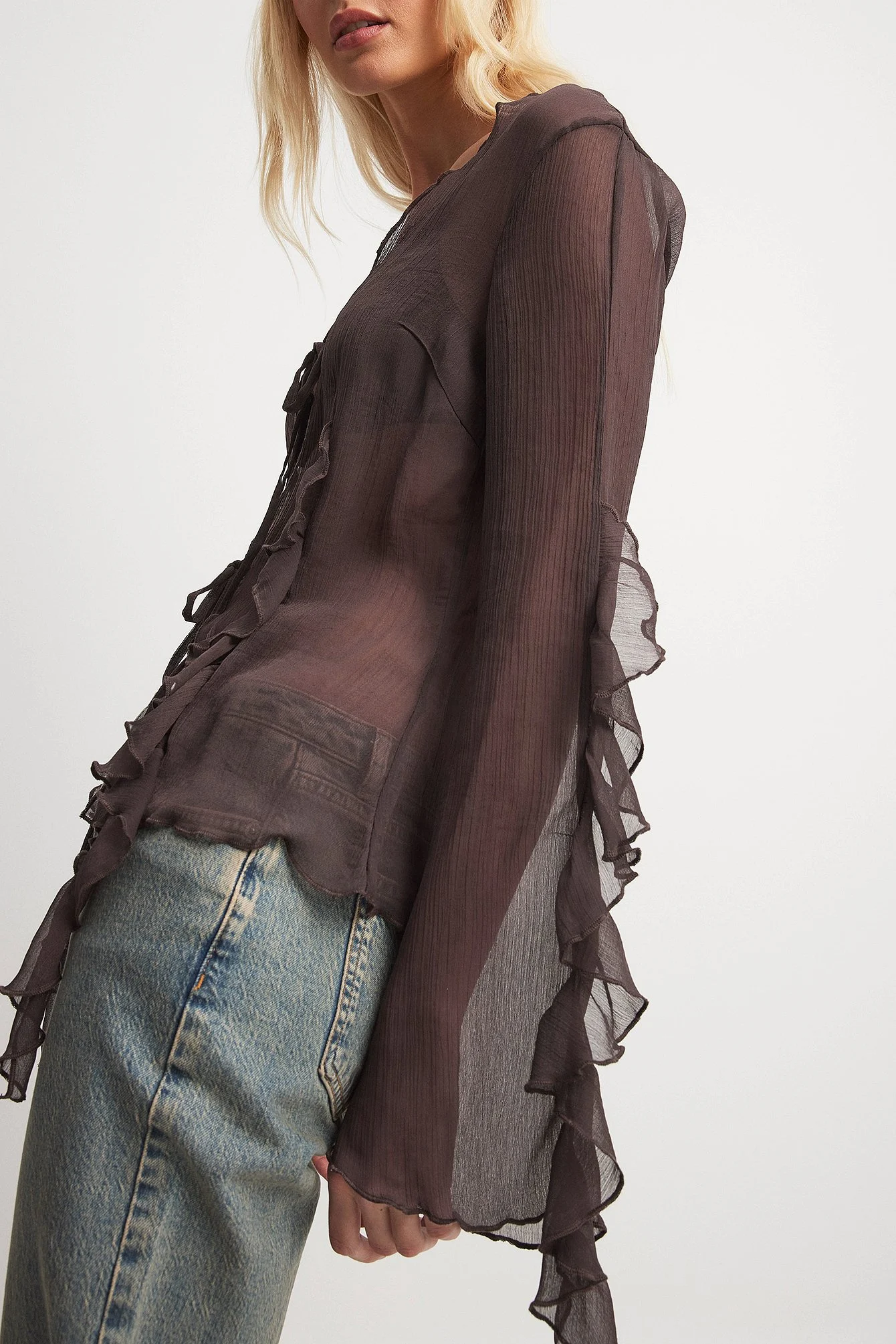 Bluse mit Rüschen und Schleifendetail