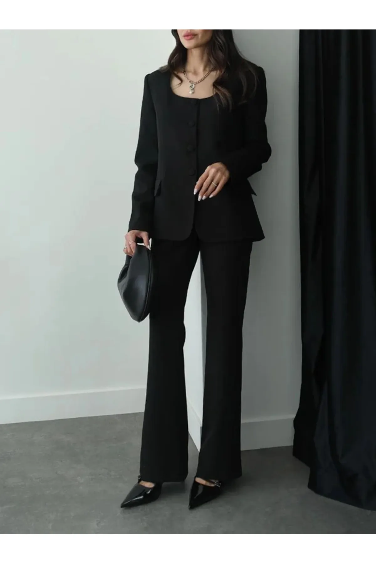 My Blog  Schwarzes Premium-Jacken-Hose-Set mit rundem Kragen