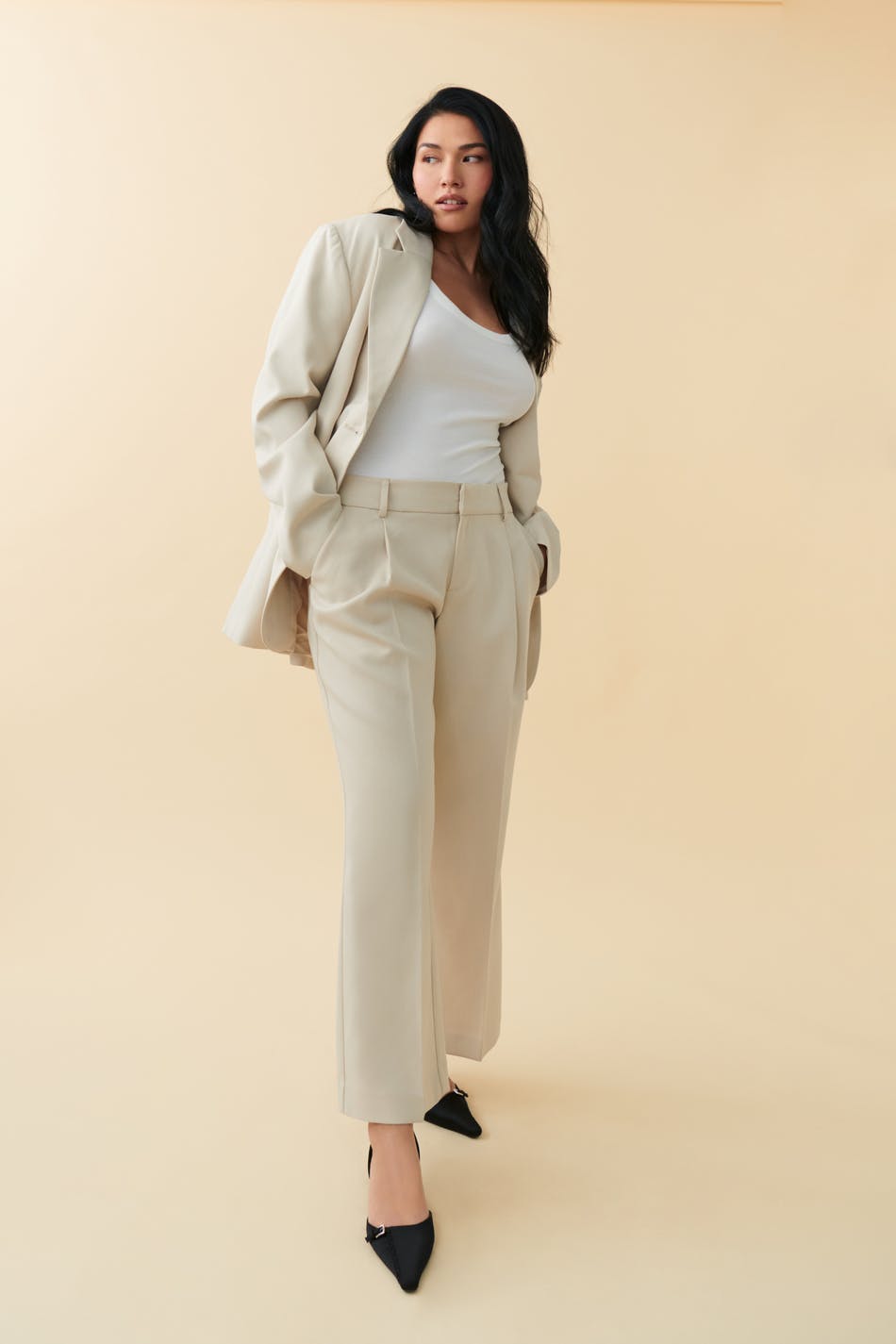 Low waist trousers