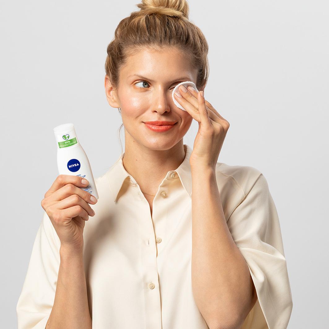 Wasserfester Augen Make-Up Entferner