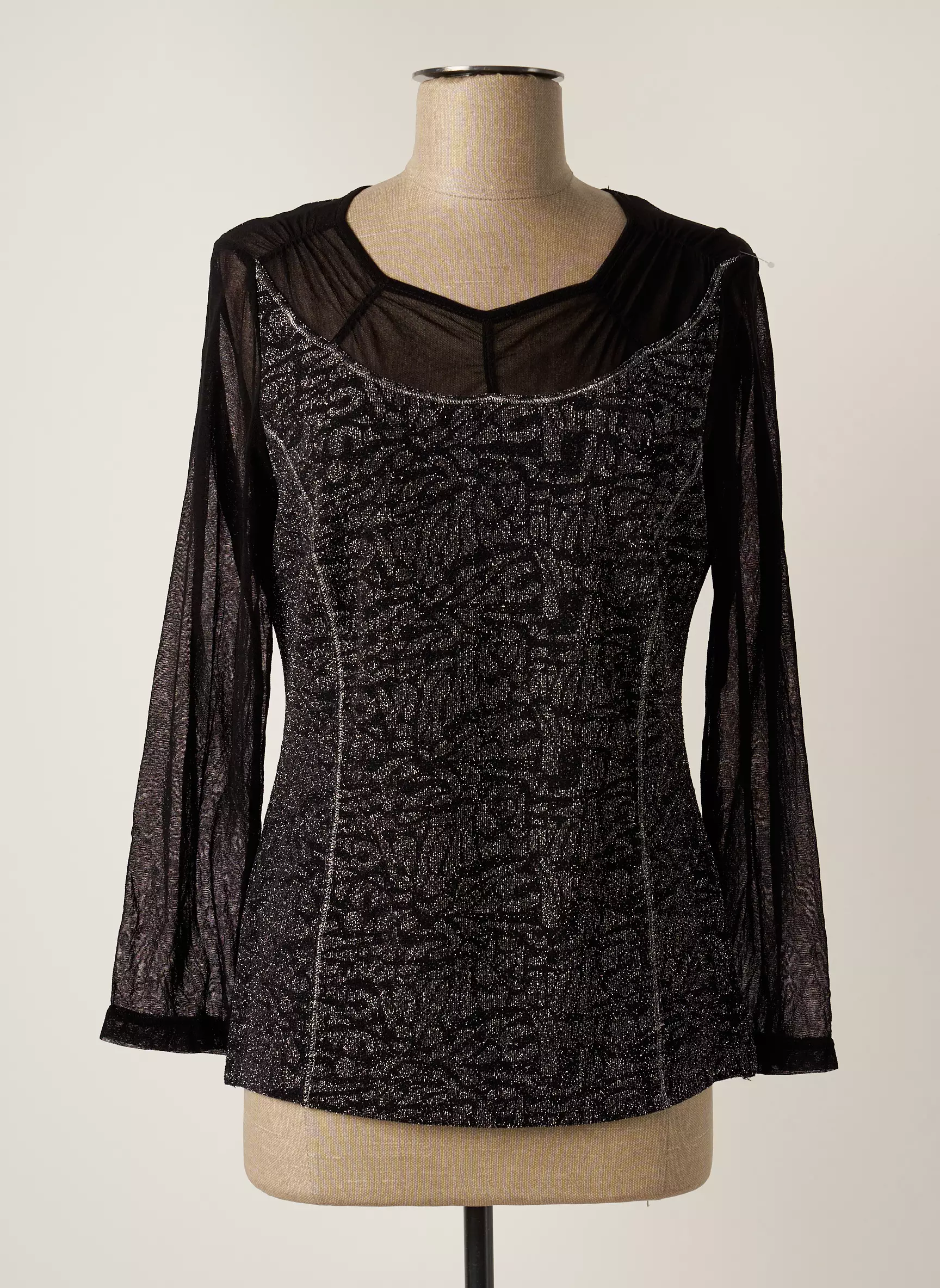 Guy Dubouis Tops Femme couleur noir