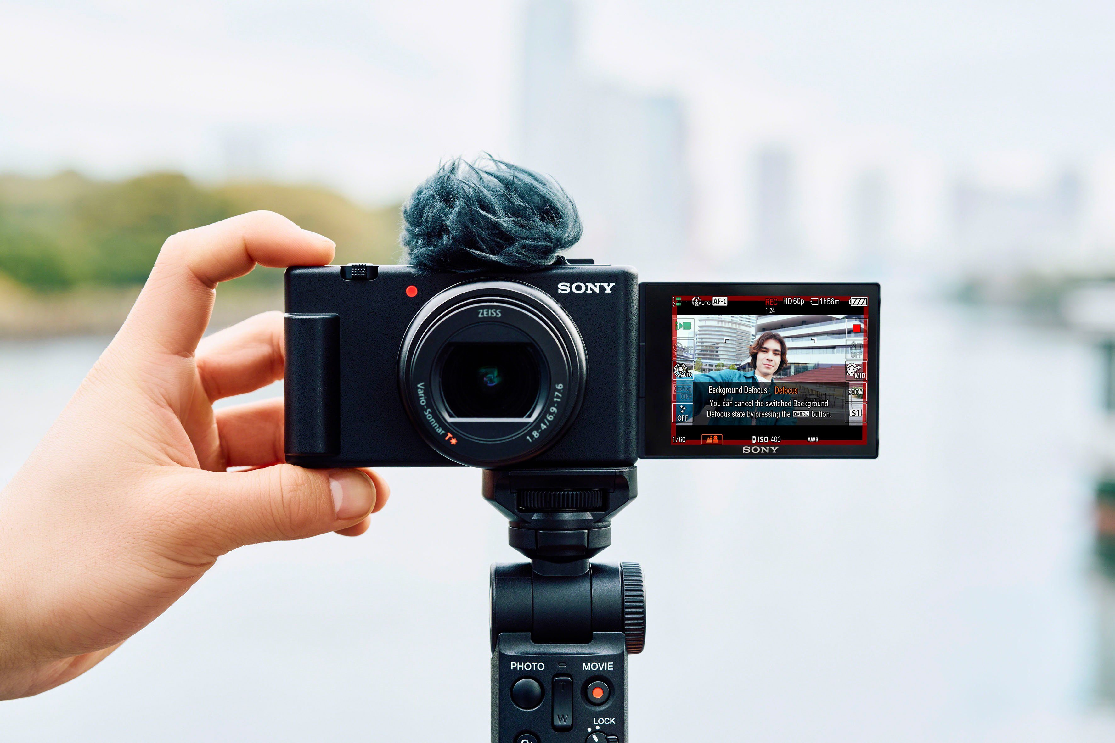Sony Vlog-Kamera ZV-1 II 4K Ultra HD Video Systemkamera (20,1 MP, 2,7x opt. Zoom, Bluetooth, WLAN (Wi-Fi)