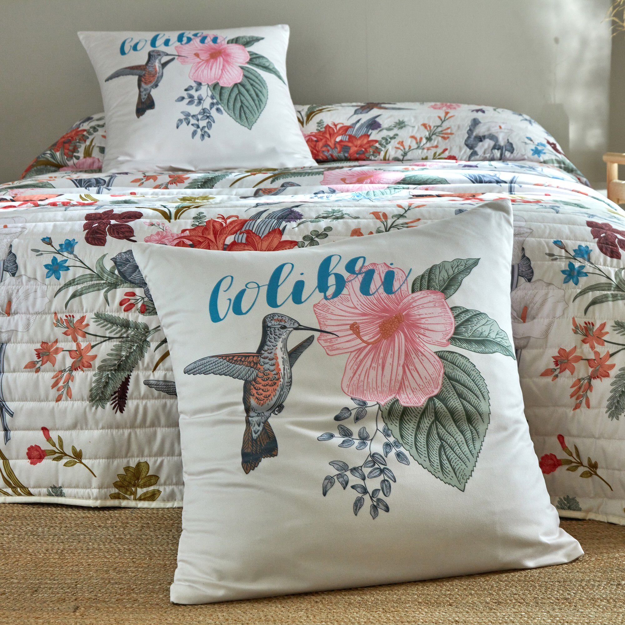 Couvre-lit matelassé imprimé fleuri