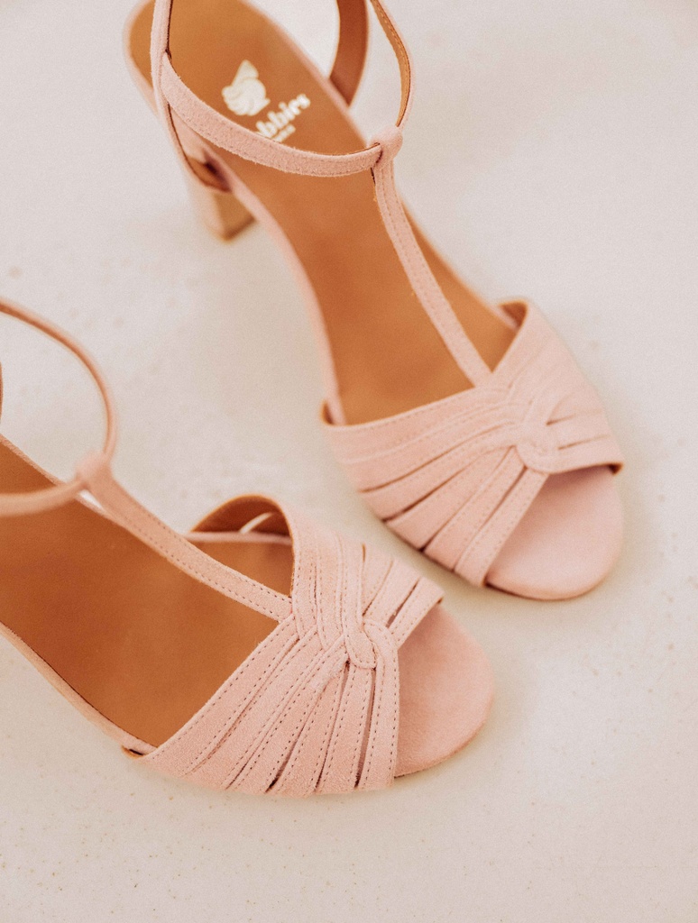 Daisy - Blush