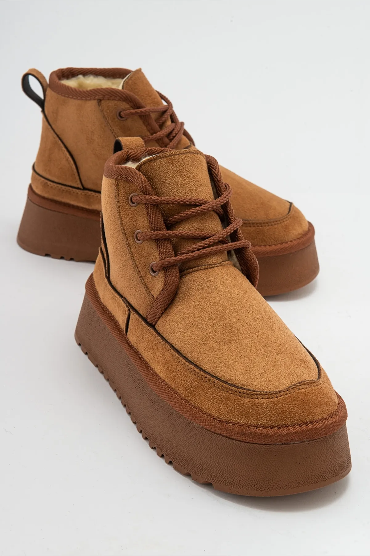 LuviShoes  Ovela Tan Damen-Sportstiefel zum Schnüren mit dicker Sohle