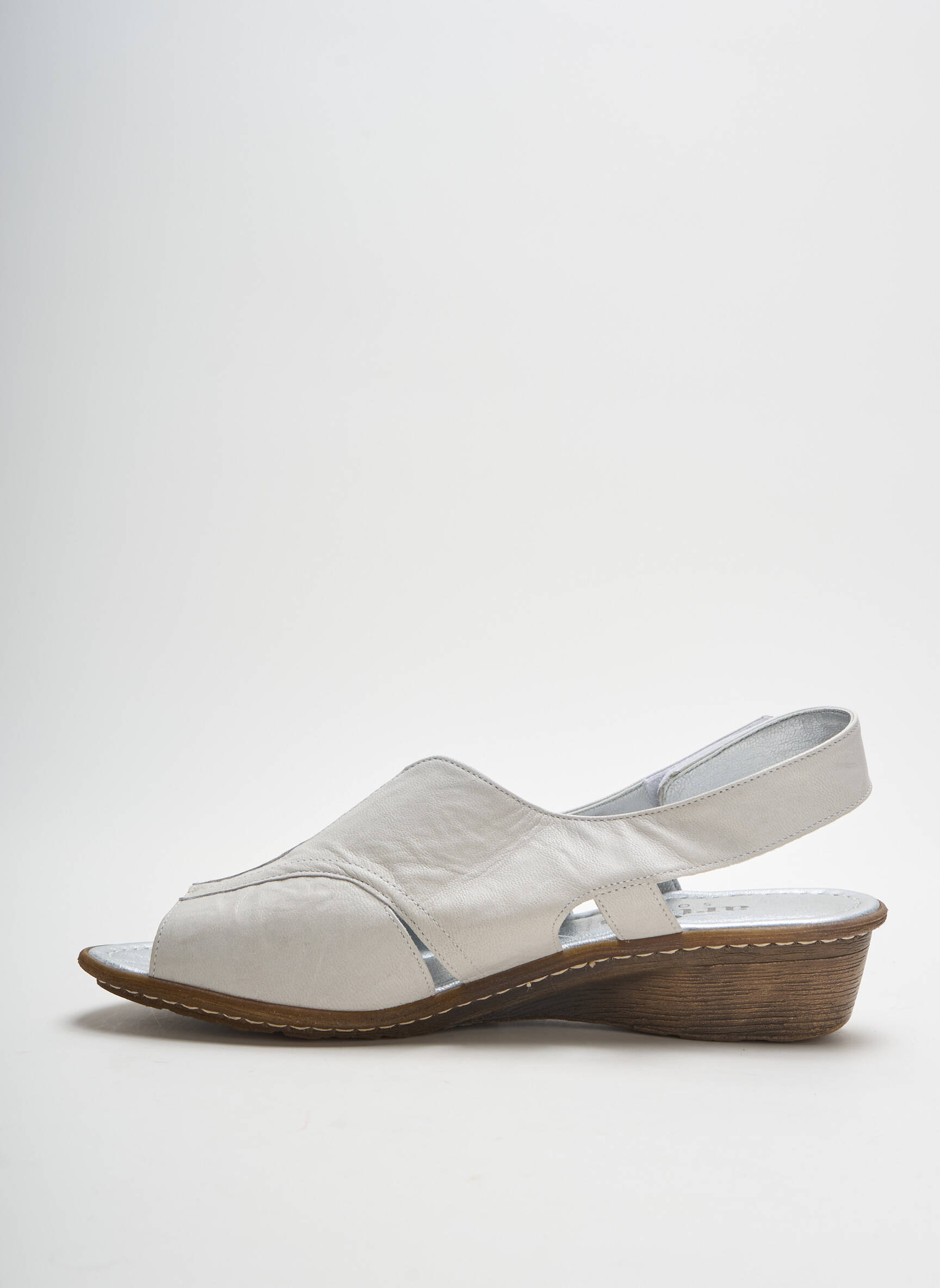 Artika Soft Sandales Nu Pieds Femme couleur blanc