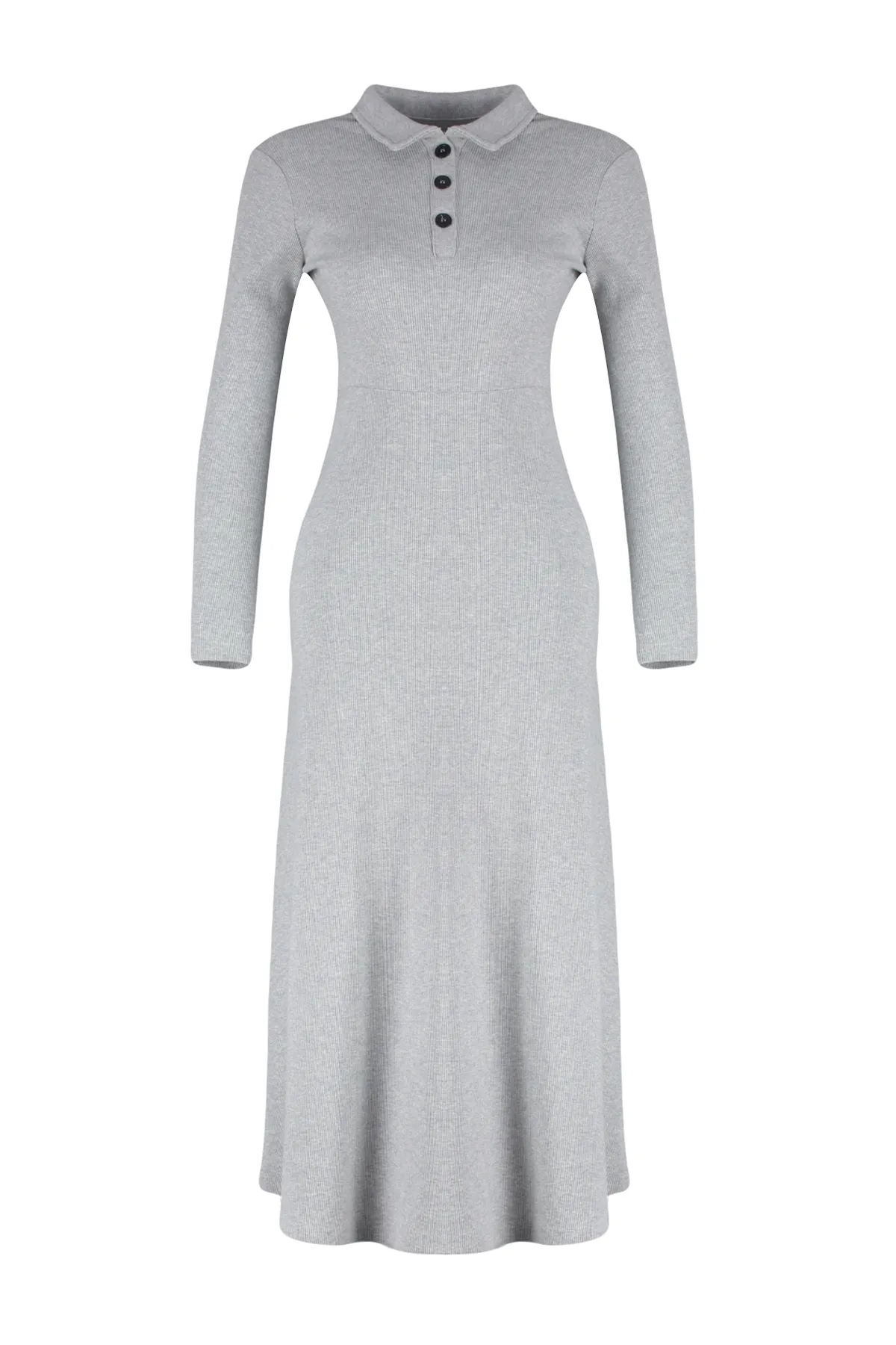 Trendyol Modest  Graues schlichtes Strickkleid mit Polokragen und Knopfdetail TCTSS24EB00123